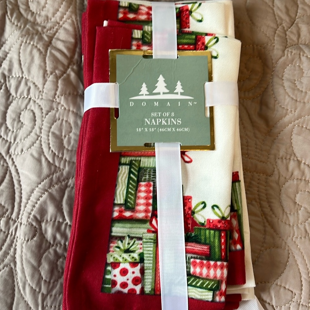 Christmas napkins set of 8